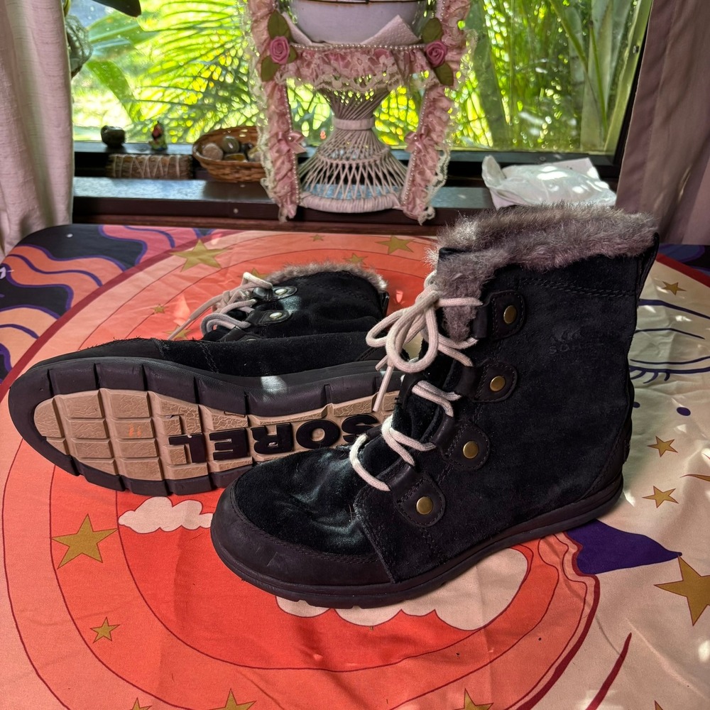 Sorel Explorer Joan Black Suede Faux Fur Winter Boots Winter Booties Womens 8.5